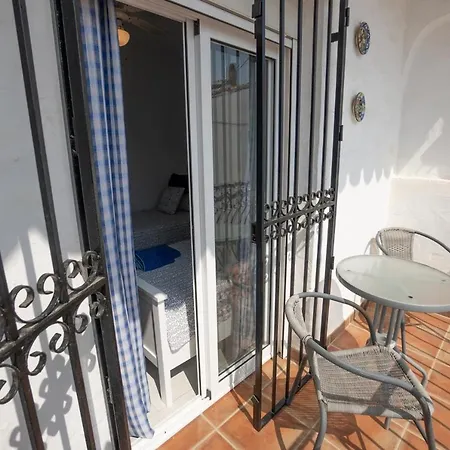 Nueva 71 Menyber Ferienhaus