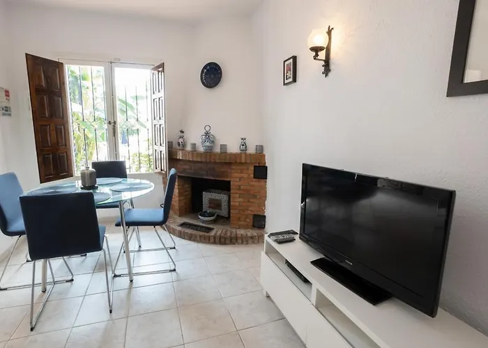 Nueva 71 Menyber Casa de Férias Nerja